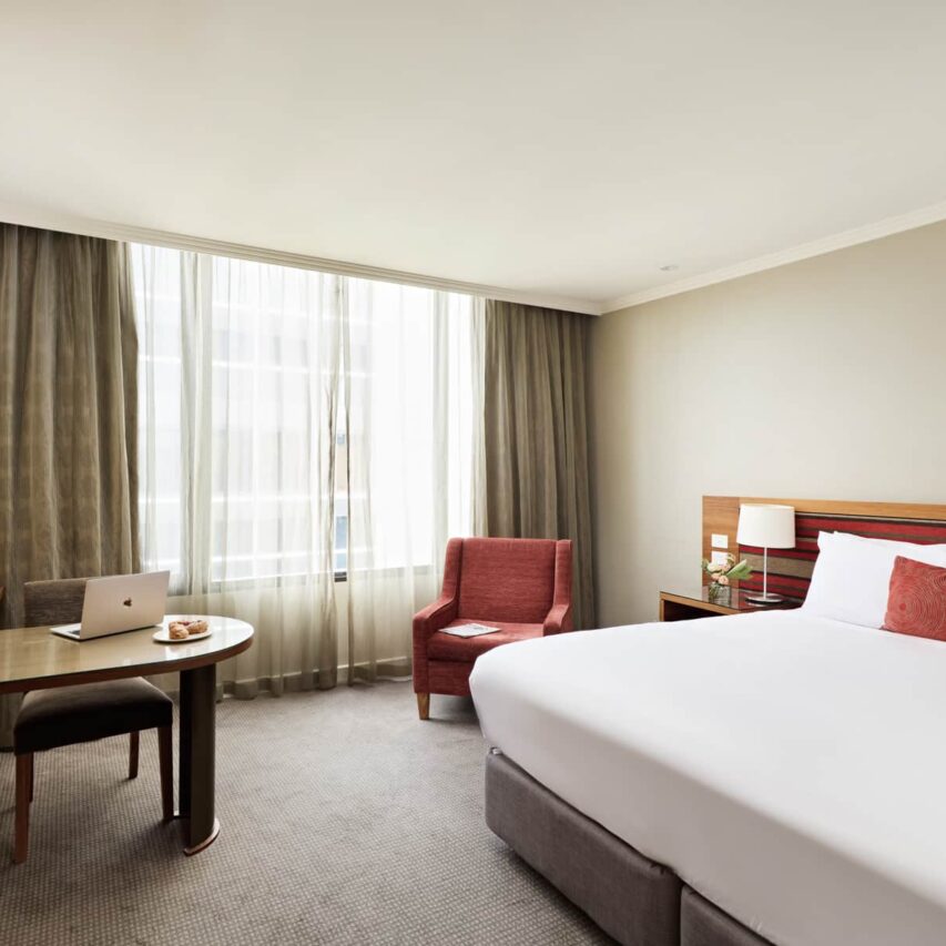 ViewMelbourne_QueenRoom_1